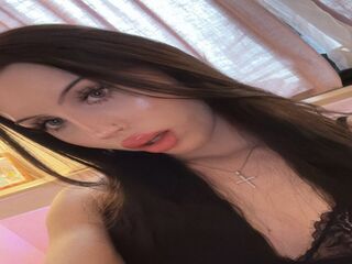 CloverHiggins's Brunette live cam models Profile Image